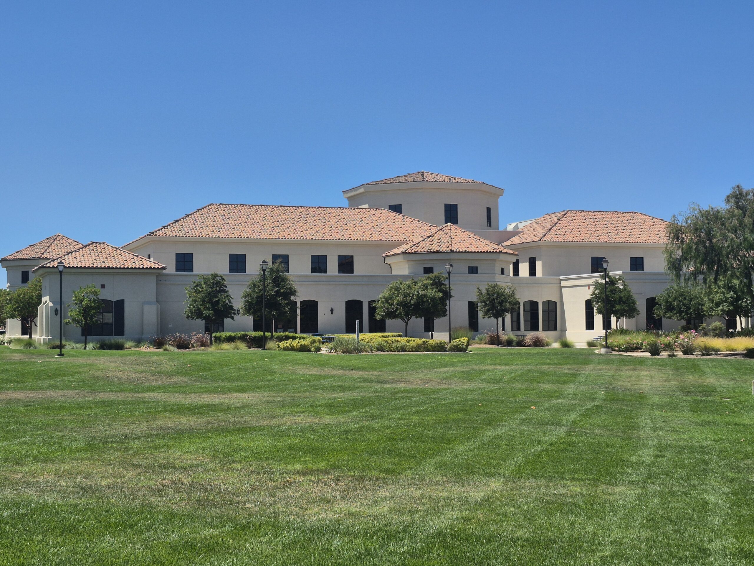 Camarillo Public Library